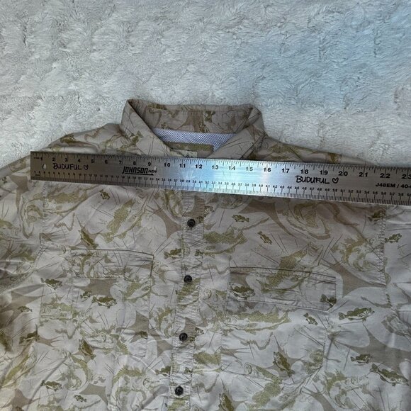 Cabela's Mens 3XL Vented Back Bass Fish Print Short Sleeve Button Down Shirt Tan - Picture 8 of 9